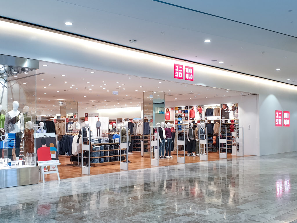 Uniqlo The Glen Shopping Center