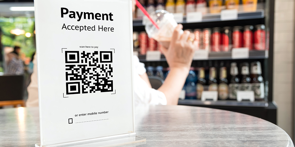 checkout free - QR code displayed on store as a contactless payment metod